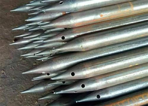 洮南隧道钢花管现货